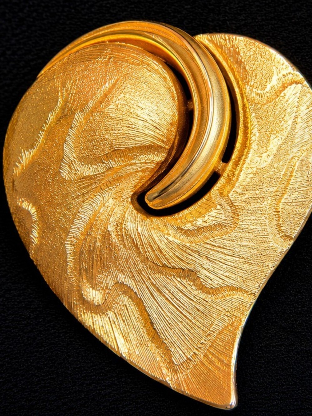Vintage JJ Jonette Gold Tone Abstract Calla Lily Brooch Modernist Statement Pin